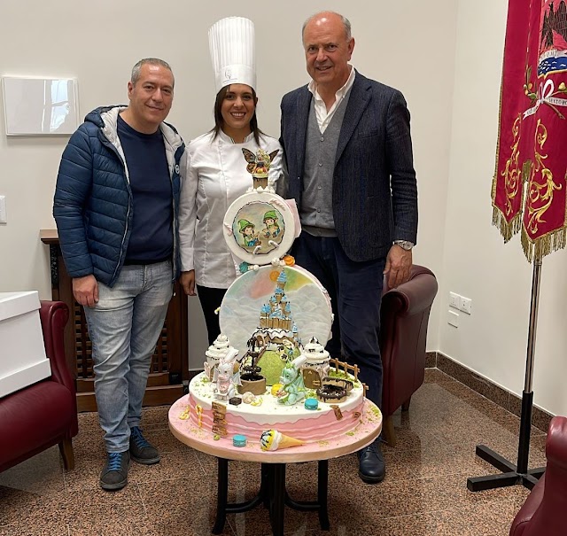 Milazzese partecipante al campionati artisti decoratori di dolci