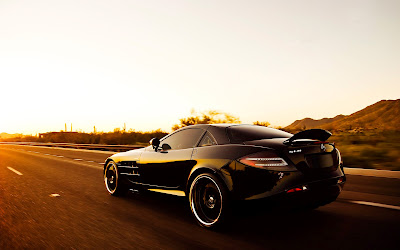 Black Mercedes Benz SLR Sunlights Car Wallpaper