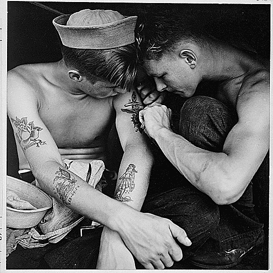 navy anchor tattoos. Sailor Tattoos Source: anchor
