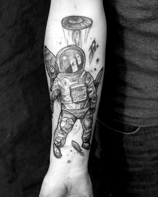 Tatuagem astronauta