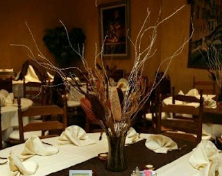 Wedding Decorations, Centerpieces and Flower Arrangements in Brown