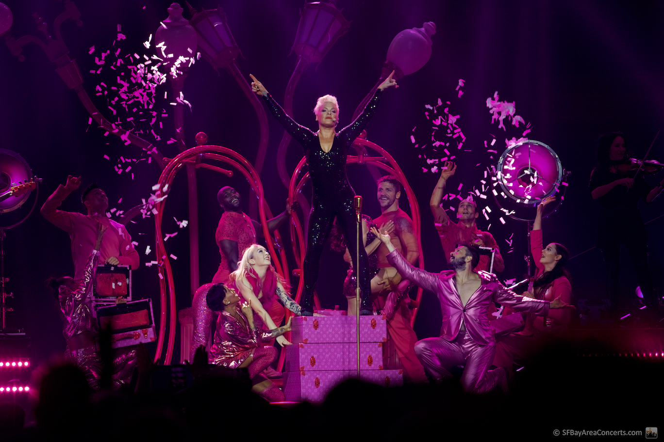 P!nk at the SAP Center (Photo: Kevin Keating)