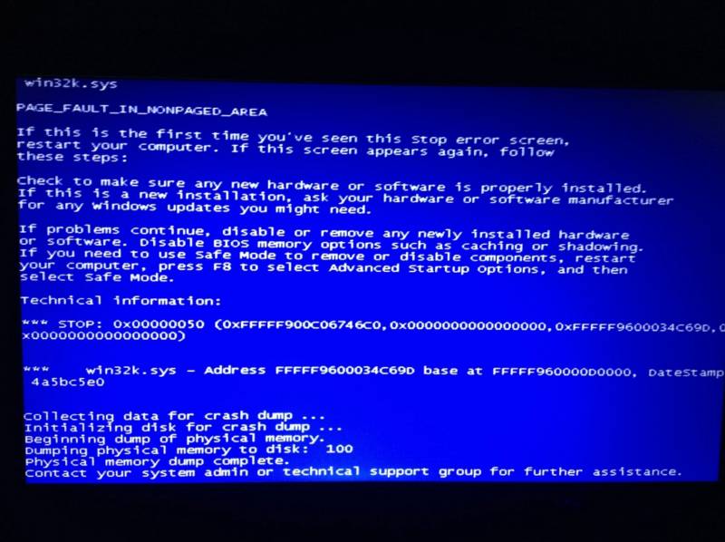 Lỗi màn hình xanh trên máy tính là gì?