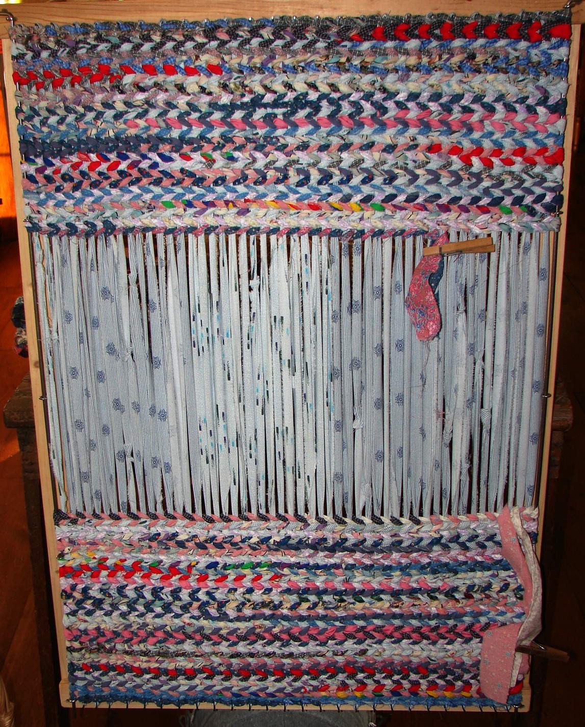 How to make a rug loom