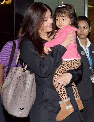 Aaradhya Bachchan Snapped at New York Airport