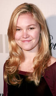 Actress Julia Stiles Hairstyle Pictures - Girls Hairstyle Ideas