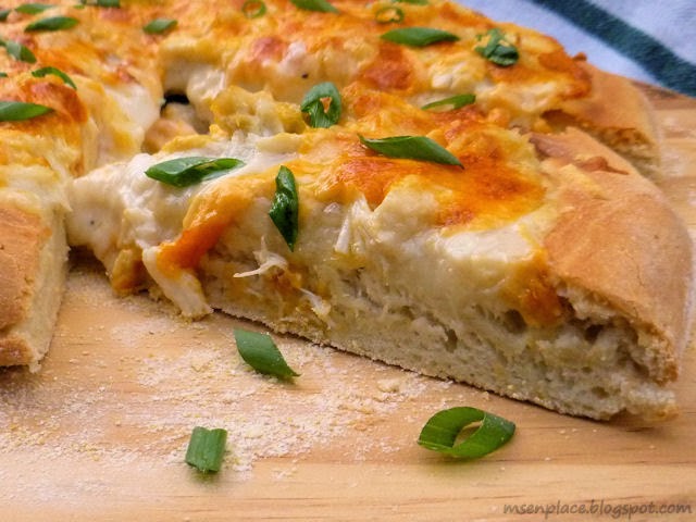 Crab Au Gratin Pizza