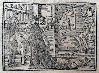 Escrutinio del cura y el barbero de la biblioteca de don Quijote. Grabado en madera de la edición de 1741