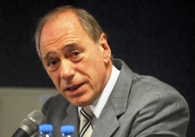 Zaffaroni presentó enn La Plata el informe "Homicidios dolosos 2011"