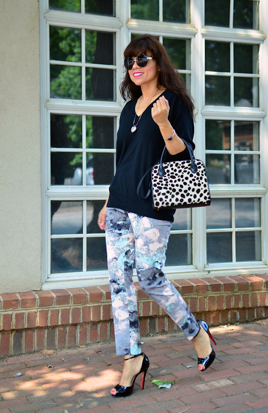 Outfit with paint splatter prints 