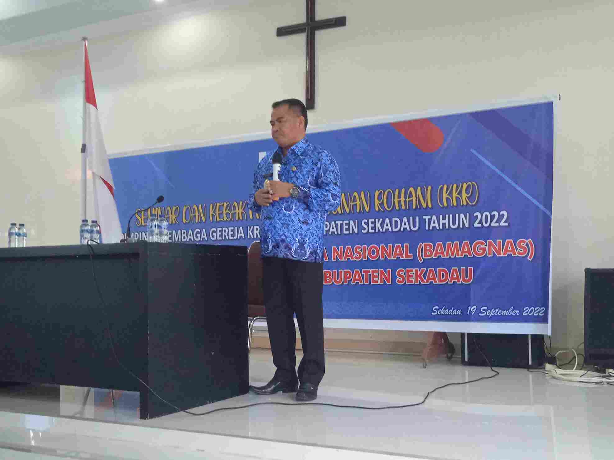 Bupati Aron Buka Seminar dan KKR BAMAG Nasional Cabang Sekadau.