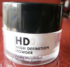 revue High Definition Powder Make Up For Ever