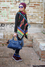 aztec print colorful cardigan, cichic multicolored cardigan, burgundy beanie, Fashion and Cookies, fashion blogger