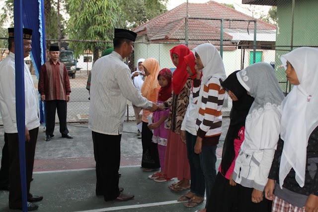 DANDIM 0726 DAN FORUM KOMUNIKASI DAERAH SUKOHARJO BUKA BERSAMA DENGAN MASYARAKAT DAN ANAK YATIM PIATU 