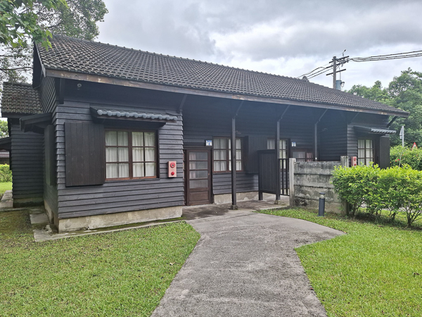 花蓮光復住宿參考，花蓮觀光糖廠和風木屋住宿，環境舒適寂靜典雅