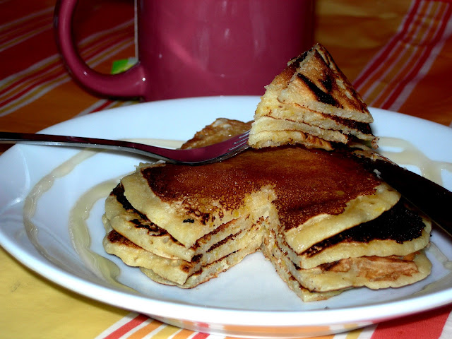 Tortitas de melocotón (peach pancakes)