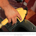 Petrobras anuncia sétimo reajuste consecutivo da gasolina.