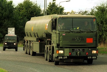 army_oil_tanker_with_escort