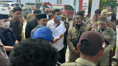 PST dan AMPERA Berunjuk Rasa, Respon Positif Ditunjukkan DPRD Buteng