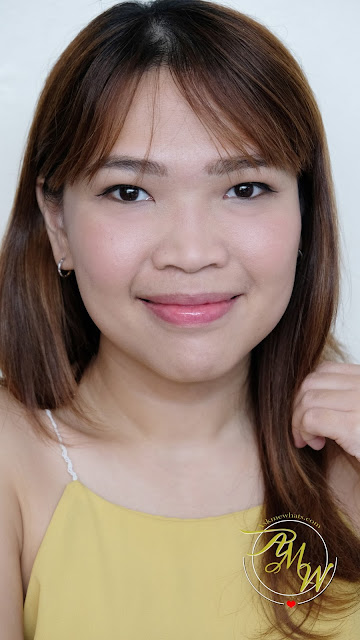 a photo of askmewhats wearing Palladio I'm Blushing! 2-in-1 Cheek and Lip Tint Review 