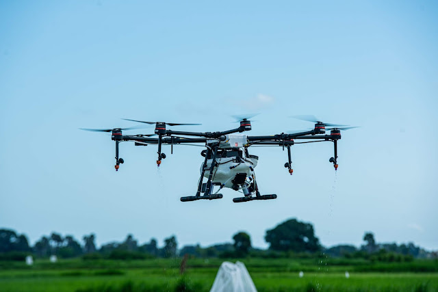 @DJIGlobal Pioneers Fight Against #Malaria In #Africa With Spray #Drones