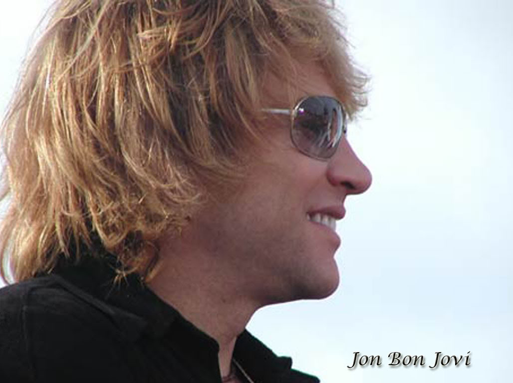 Bon Jovi Wallpaper http://jerseyhero.blogspot.com/2010/05/jon-bon-jovi ...