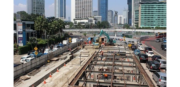 Ditanya Penghentian Proyek LRT dan Kereta Cepat, Kok Luhut dan Menhub Beda Omongan?