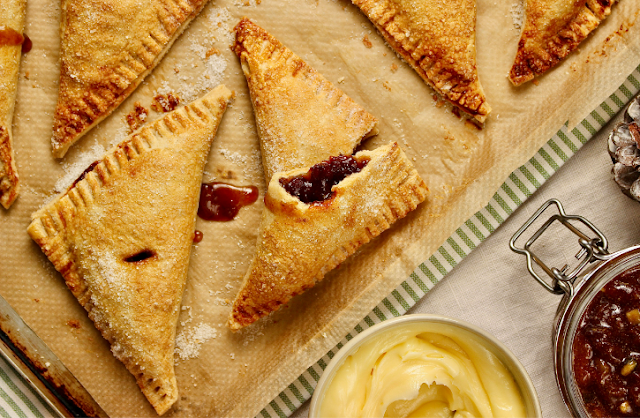 Mince pie turnover