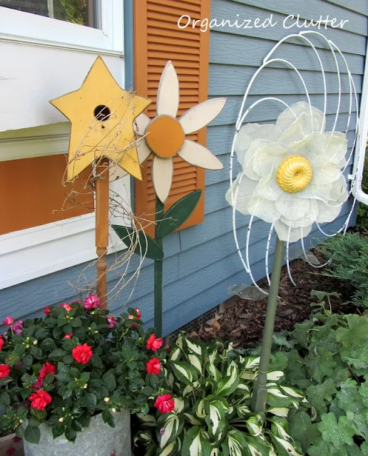 Craft Shop Garden Decor