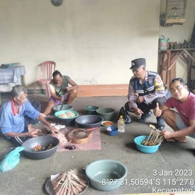 Jalin Silaturahmi, Bhabinkamtibmas Sambangi Warga Sambut Hari Raya Galungan 