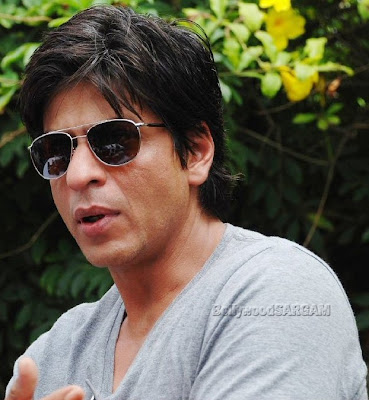 Latest Bollywood King Khan Actor SRK Wallpapers Pics Photoshoot 2010
