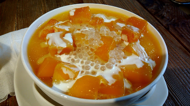台湾　台北　旅行　グルメ　スイーツ　騒豆花敦南旗艦店　騒豆花　タピオカ　豆花