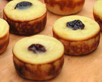  Kue lumpur merupakan salah satu resep masakan ringan bagus berair tradisional indonesia yang masih cukup di RESEP KUE LUMPUR KENTANG KISMIS