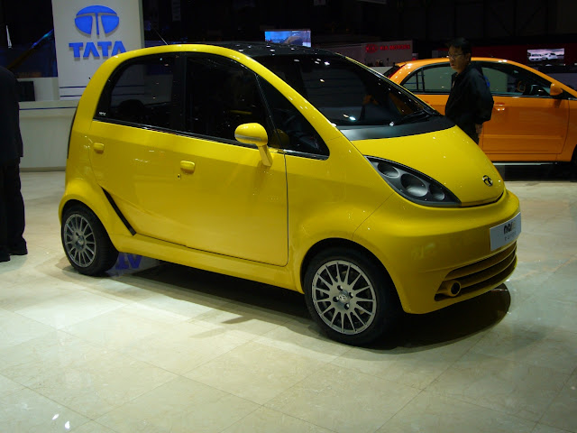 Tata Nano xe rẻ nhất thế giới có giá 200 triệu tại Việt Nam