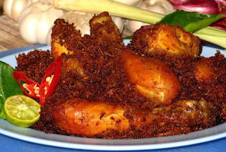 Resep Ayam Goreng Serundeng Kelapa Menu Buka Puasa