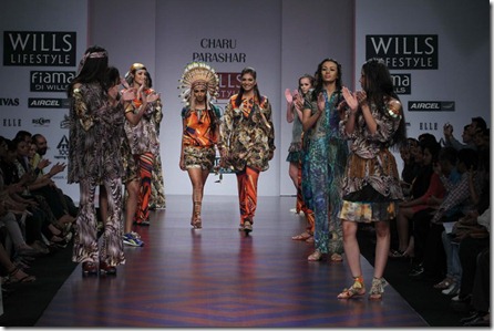 WIFW SS 2011by Charu Parashar's Show  (14)
