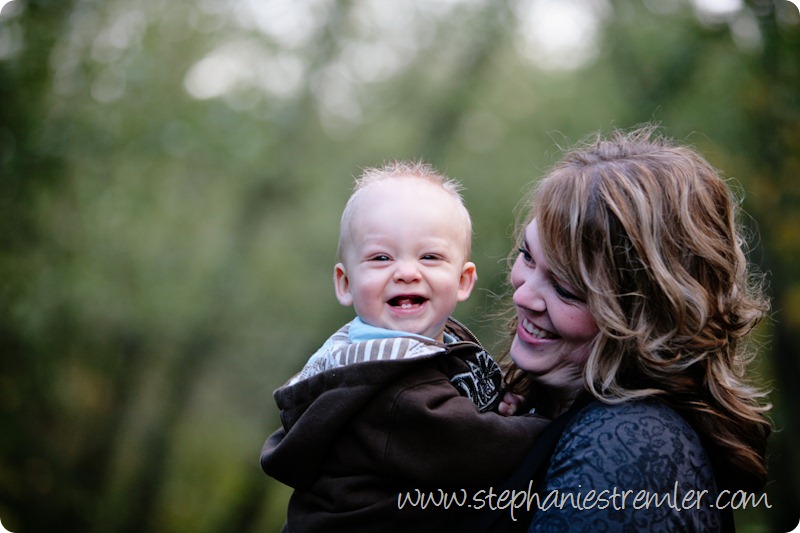 LyndenFamilyPhotographer10-31-09Logan-101