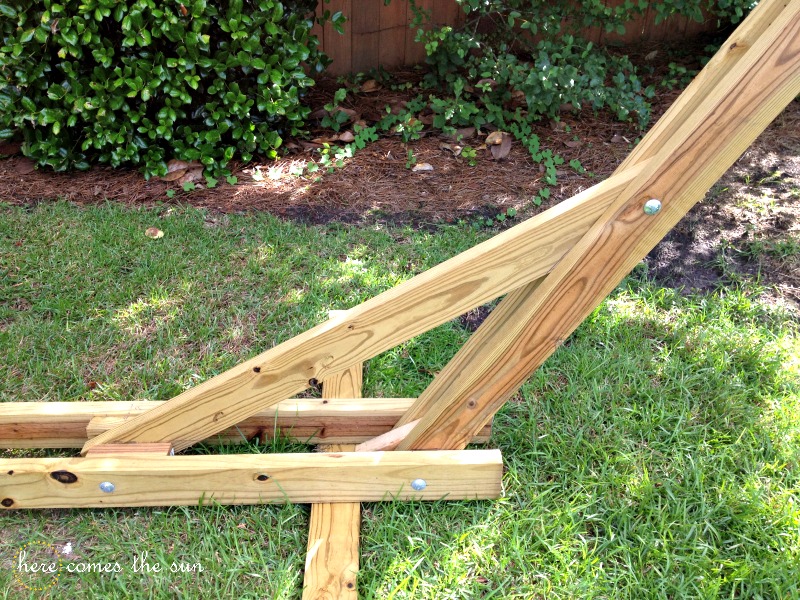 $40 DIY Hammock Stand that You Can Make this Weekend
