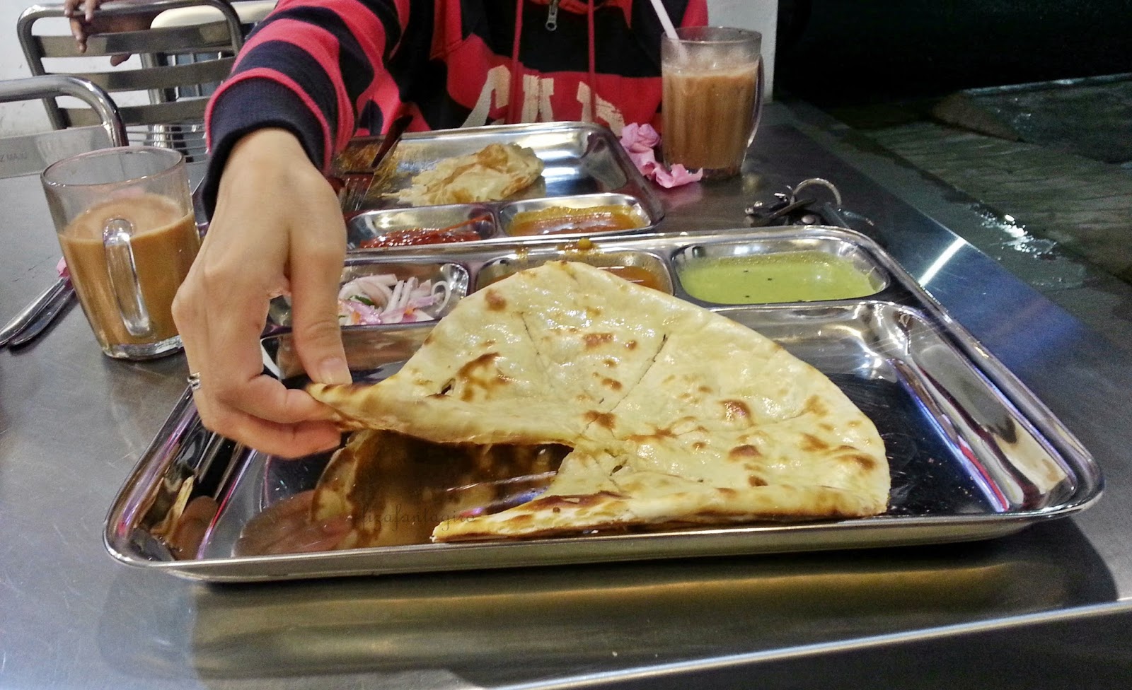 Roti Tisu Dan Cheese Naan Putrajaya - fizafantagiro