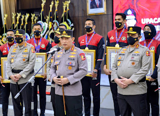 Kapolri Berikan Penghargaan ke Atlet Polri yang Sumbang Medali untuk Indonesia di Sea Games 