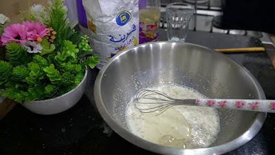مطبخ ام وليد _ مابين البيتزا و الخبز المحشي ، سهلة بدون دلك و مقادير مضبوطة و خفيفة ريشة