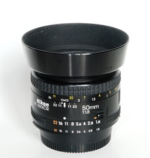  aku masih belum paham apa fungsi lensa pada DSLR Mengenal 10 Macam Jenis Lensa DSLR/Mirrorless