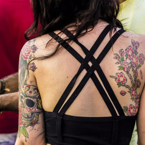 Stylish Festival-Goers Flash Their Ink At Coachella And Tomorrowland