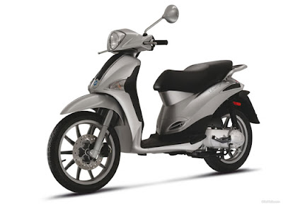 Piaggio Liberty 50 2T, Piaggio, scooter