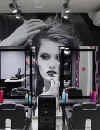 Top Beauty Parlours in Multan[Find Best Beauticians in Multan]