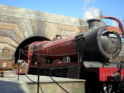 The Hogwarts Express Train: A few views of the castle: (train)