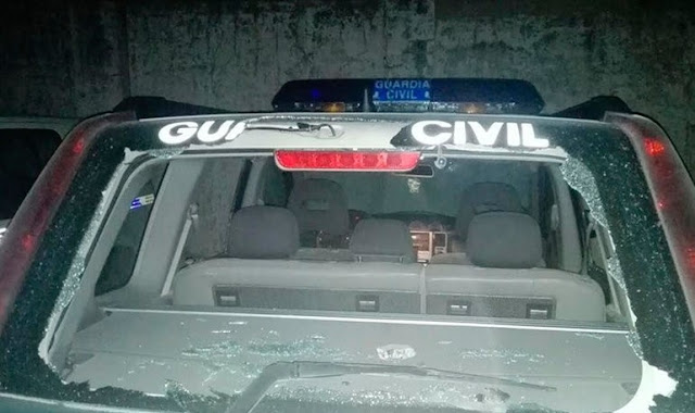 Vehículo dañado por agresores en Bujalance 