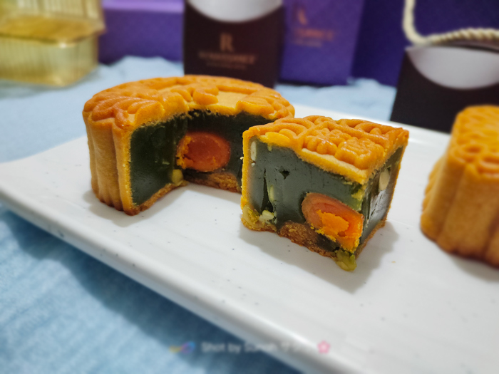 Mooncakes Sedap dan Halal dari Wan Li Restaurant, Renaissance Johor Bahru Hotel