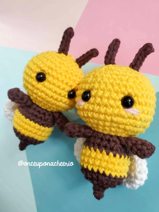 Mini Crochet Bee Pattern Amigurumi FREE