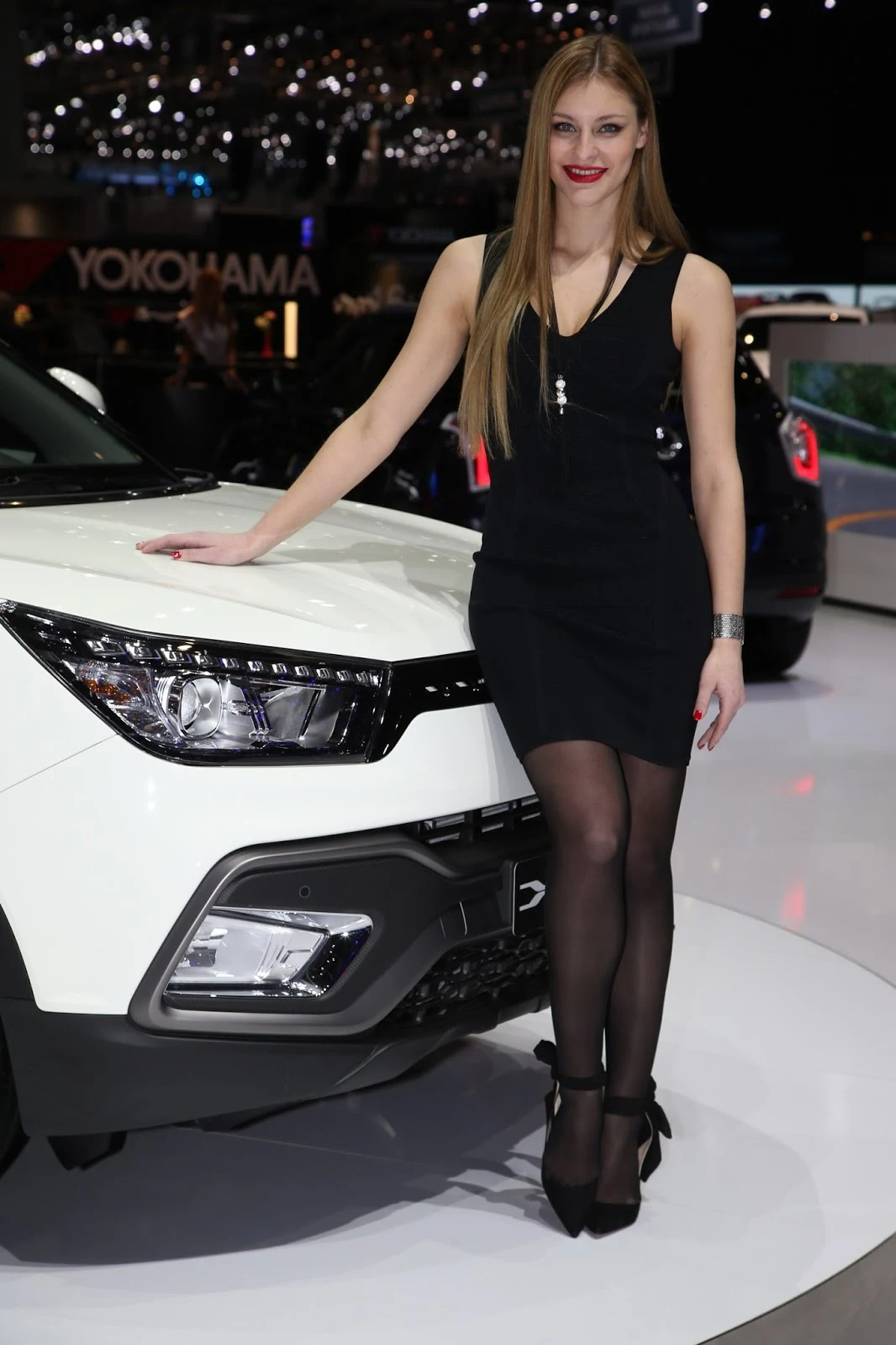 Bộ sưu tập Người đẹp tại Geneva Motor Show 2016